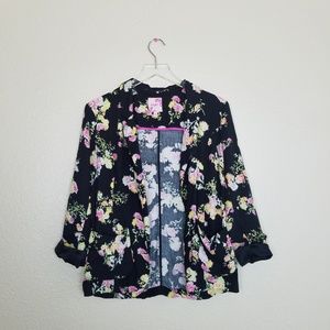 Candie's floral mid sleeve blazer M